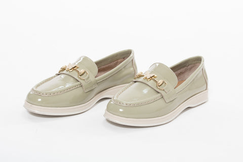 Pantofi din Piele lăcuită cu accesoriu auriu