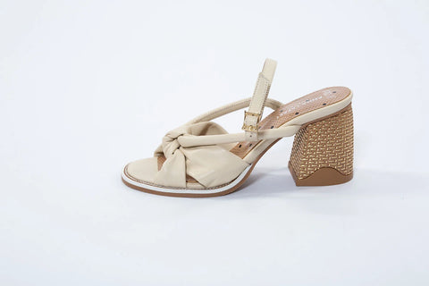 Sandale dama bej din piele naturală cu toc gros de 7 cm – Stil și confort estival