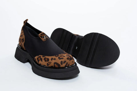Pantofi Loafers din piele intoarsa leopardata