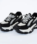 Adidași sport futurist alb-negru cu talpă masivă și detalii glitter – Urban Luxe – AnnaLaFaet