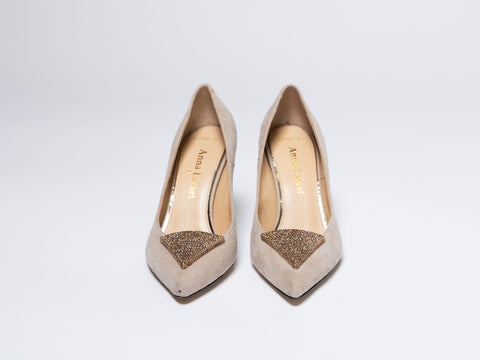 Pumps with Sparkling Embellishment