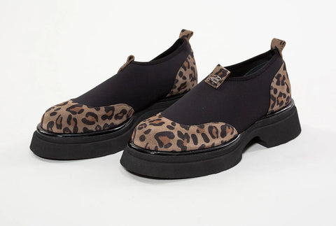 Pantofi Loafers din piele intoarsa leopardata