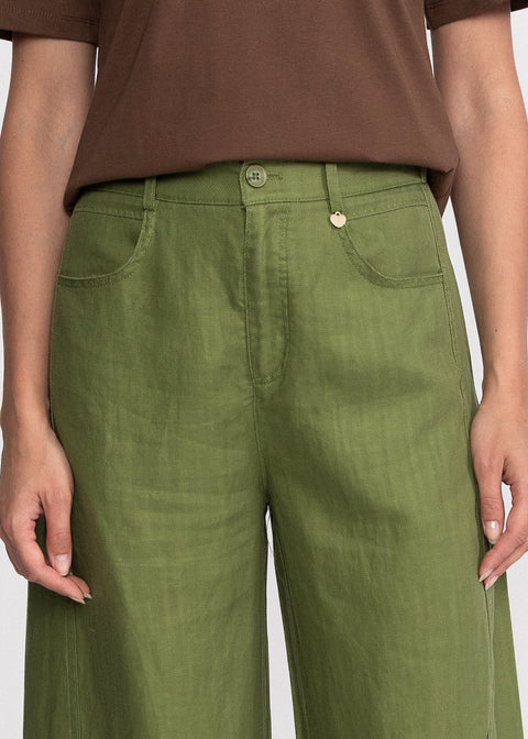 Pantaloni din material usor cu talie inalta