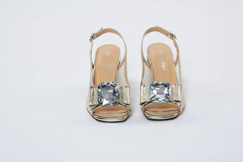 Pantofi din piele naturală cu plasă transparentă și accesoriu cu cristale – feminitate și rafinament într-un design delicat