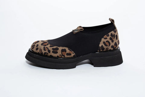 Pantofi Loafers din piele intoarsa leopardata
