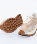 Adidași din Piele Întoarsă Bej - Stil Clasic și Confortul Pielii