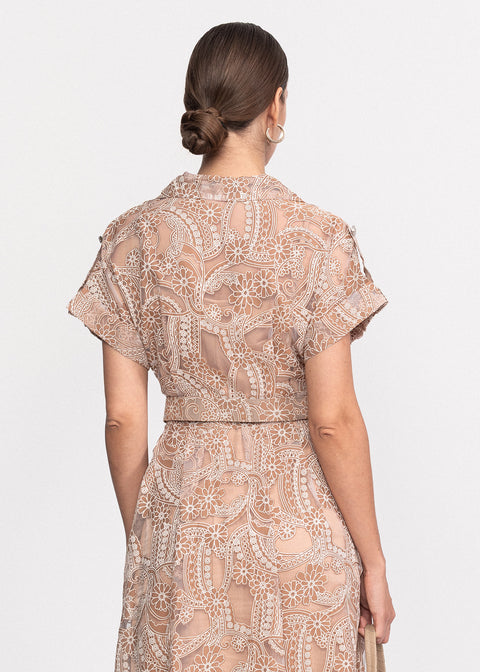 Rochie Midi cu broderie si maneci scurte