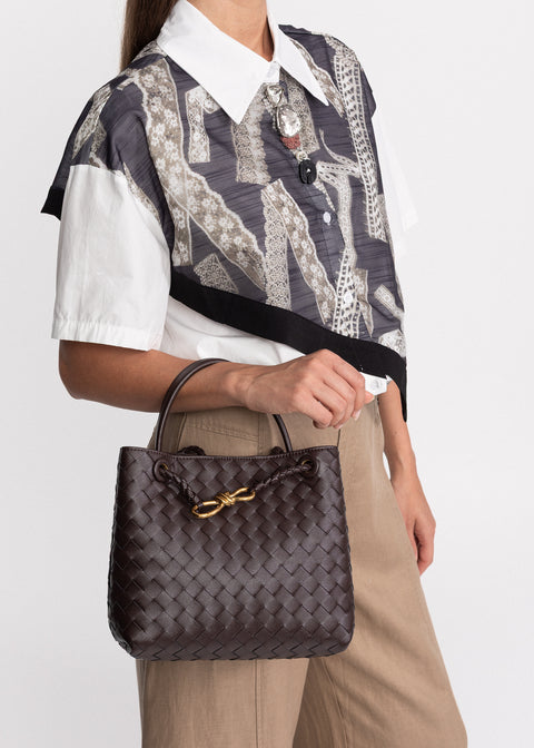 Poseta din piele cu design impletit
