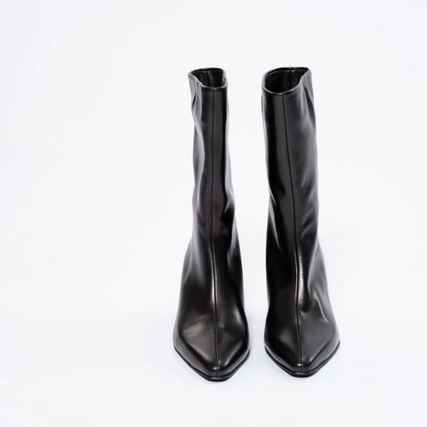 Botine din piele naturală cu toc mediu