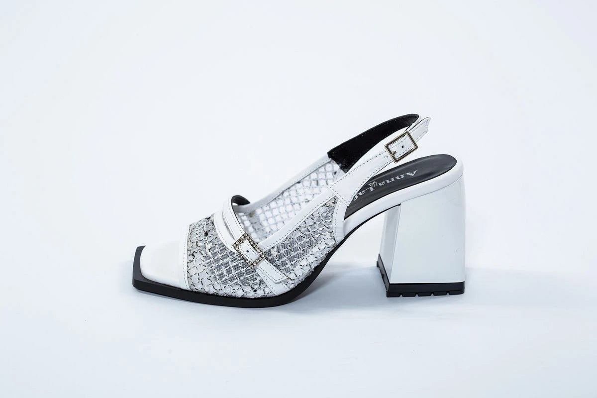 Sandale albe din piele cu toc gros de 8 cm și textură metalică – AnnaLaFaet