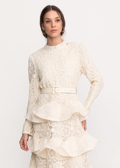 Rochie brodata cu volane ample
