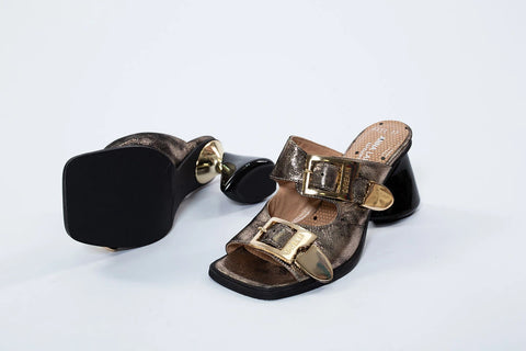 Sandale damă cu toc gros 7 cm și catarame aurii – piele naturală