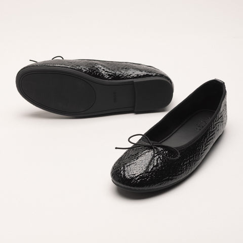 Balerini eleganti din piele lacuita cu fundita delicata