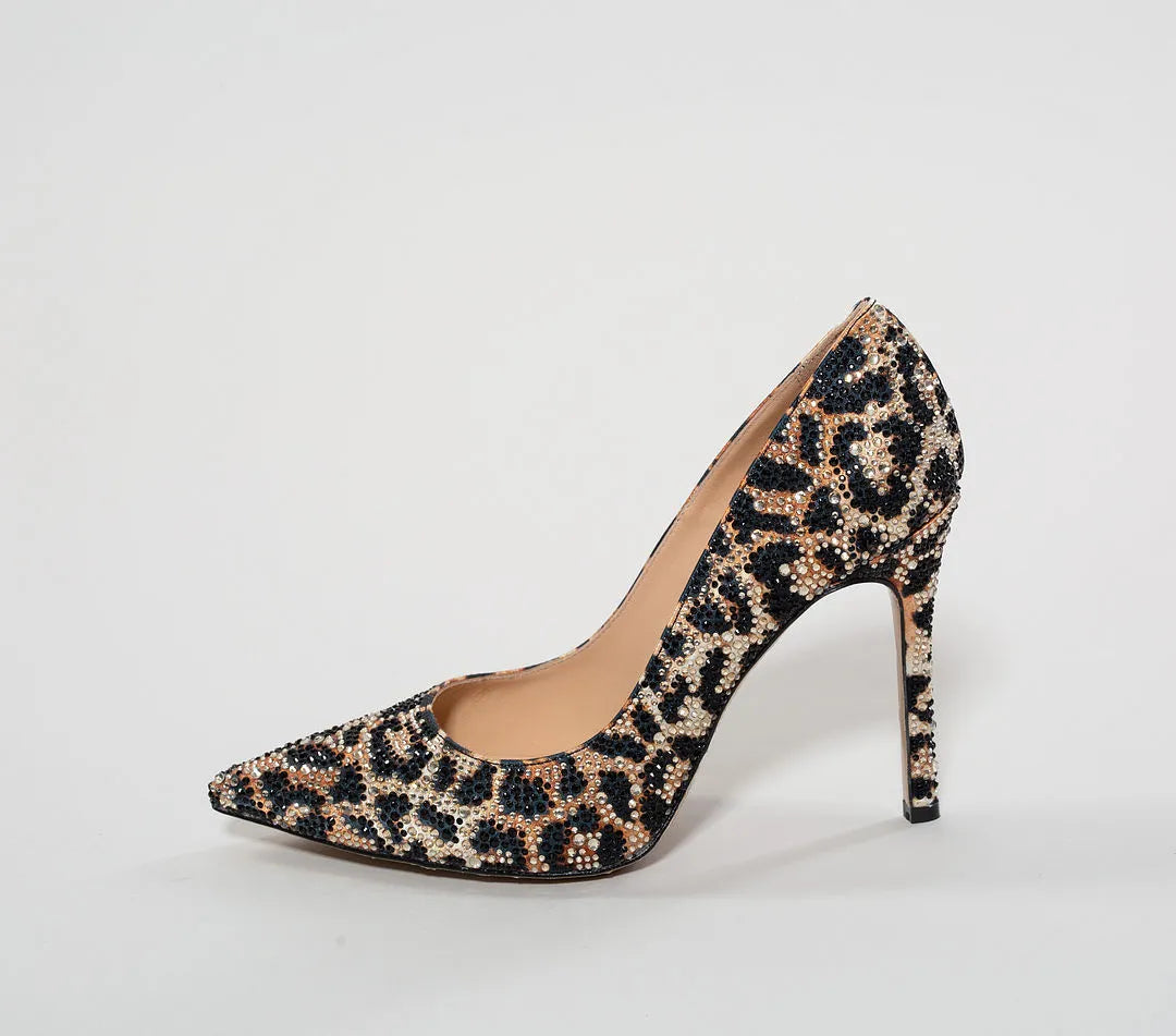 Pantofi din piele leopard cu cristale negre și argintii