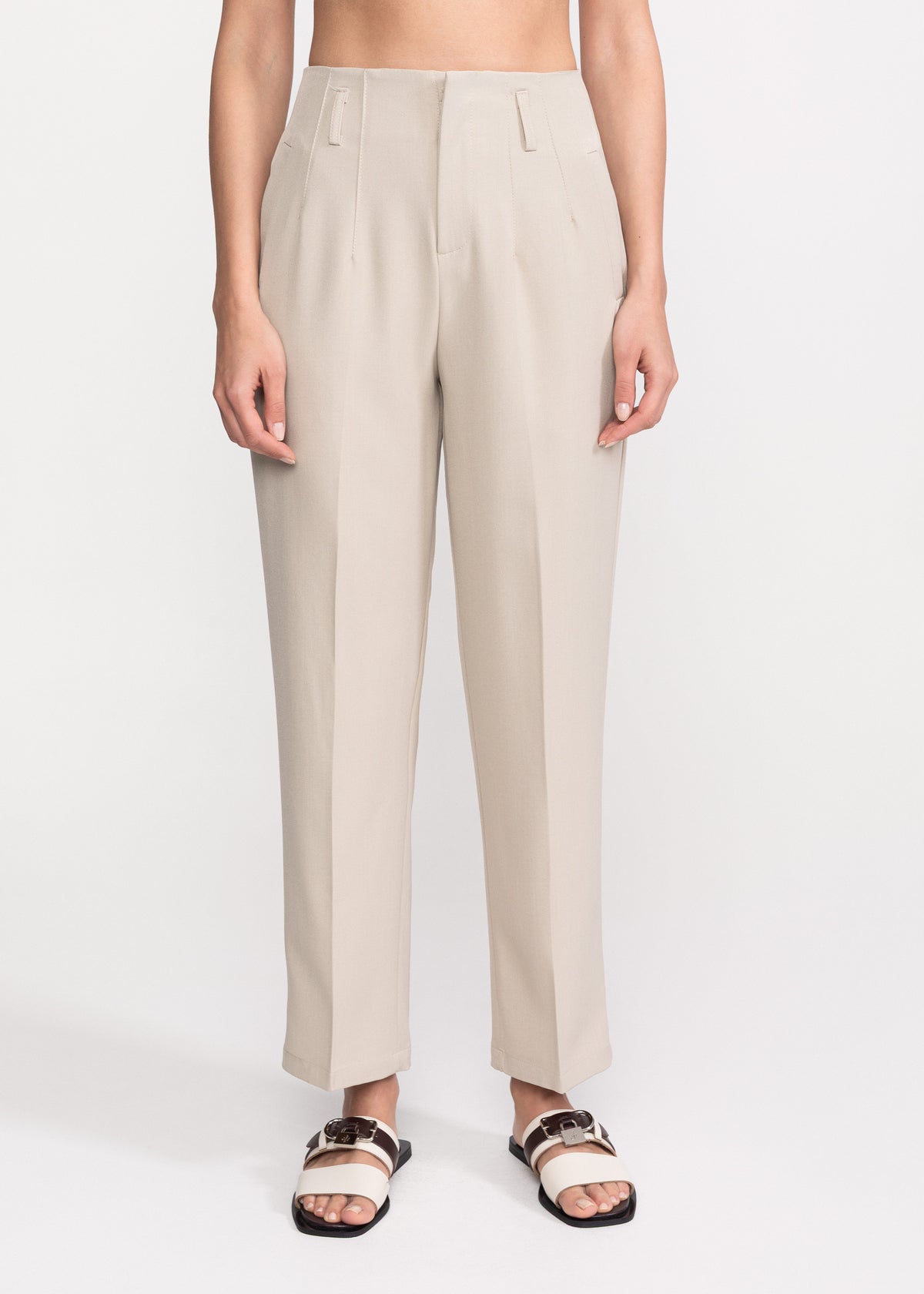 Pantaloni eleganti cu croiala dreapta