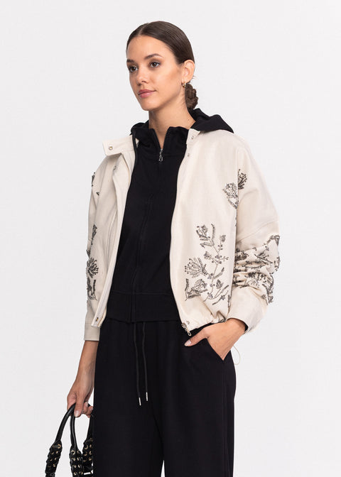 Geaca eleganta cu broderie din margele