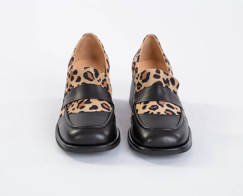 Pantofi din piele in combinatie cu piele intoarsa leopardata
