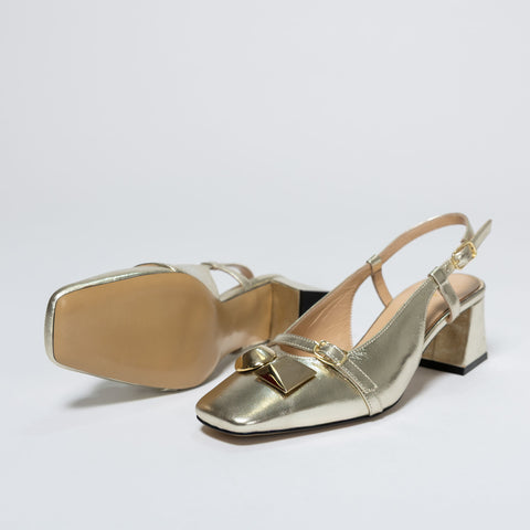 Stable-Heel Shoes with Metallic Detail