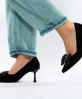 Pantofi stiletto negri cu fundă elegantă - Annalafaet