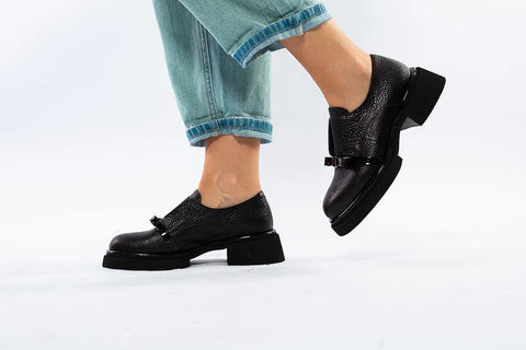 Pantofi loafers negri cu platformă discretă - Annalafaet