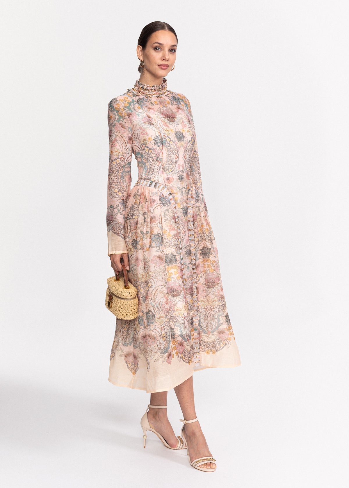 Rochie Midi cu imprimeu floral delicat, croiala ampla si maneci lungi