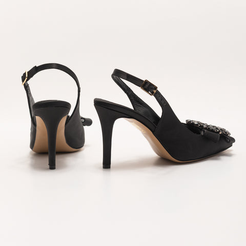 Pantofi stiletto cu toc inalt si brosa decorativa