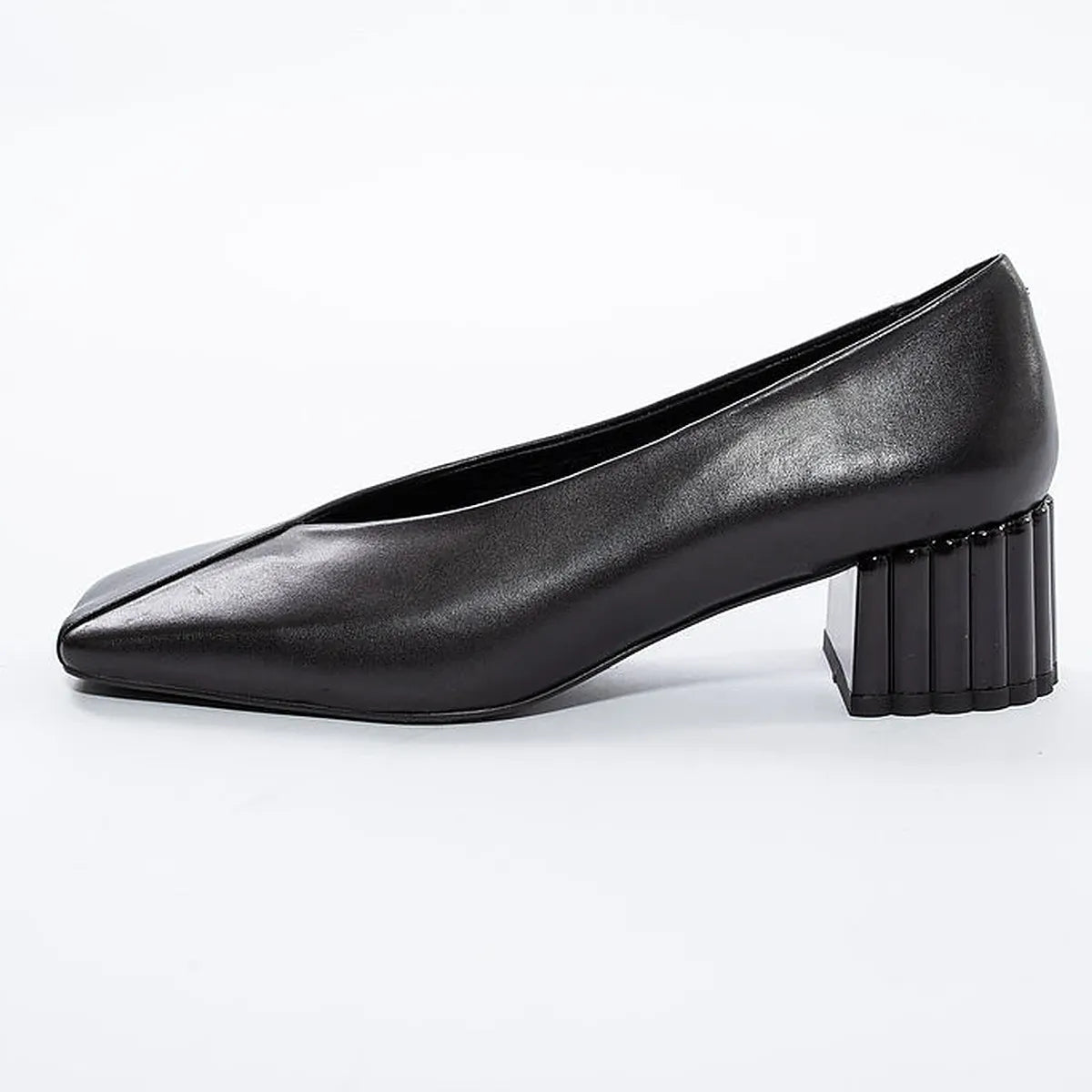 Pantofi eleganți din piele naturală cu toc striat