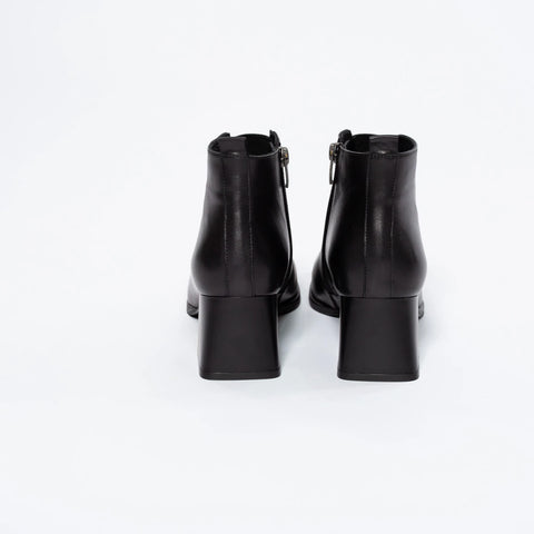 Botine Elegante din Piele Naturală
