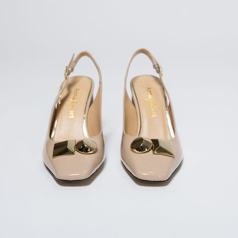 Stable-Heel Shoes with Metallic Detail