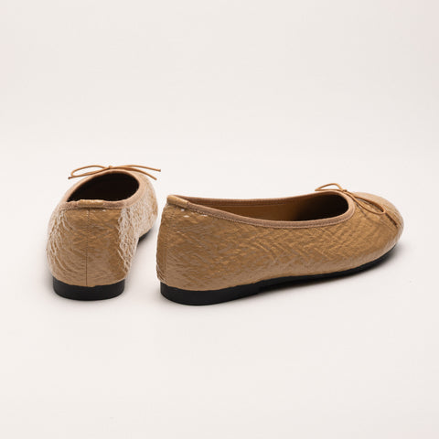 Balerini eleganti din piele lacuita cu fundita delicata