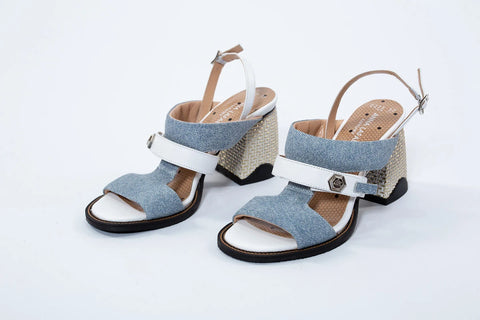 Sandale Annalafaet cu toc gros 7 cm, detalii denim și alb