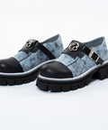 Pantofi din piele cu accesoriu si inchidere cu curea