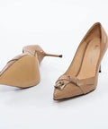Pantofi Stiletto cu Cataramă Decorativă