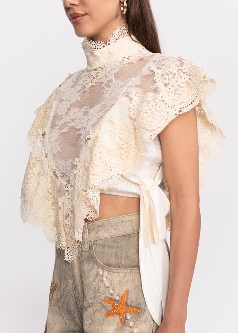 Top din dantela cu volane delicate