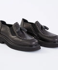 Loafers din piele cu ciucur si detalii  metalice