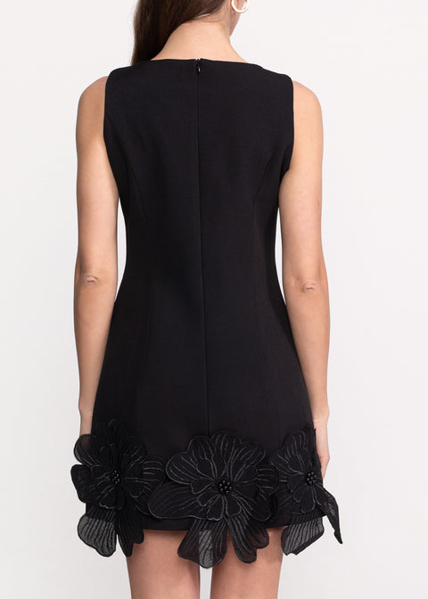 Rochie scurta cu detalii florale