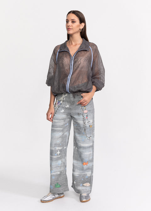 Blugi din denim cu accente decorative lanturi metalice, broderii si motive nautice