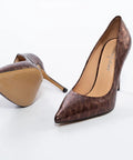 Pantofi stiletto din piele cu model animal print și vârf ascuțit