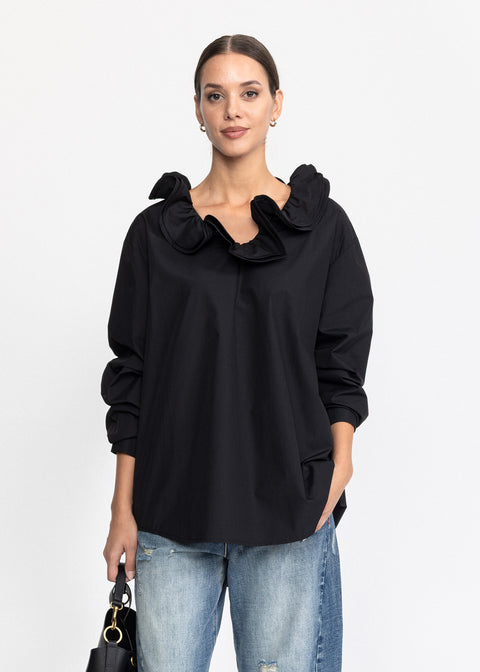 Elegant Shirt with a Wide Collar 1106