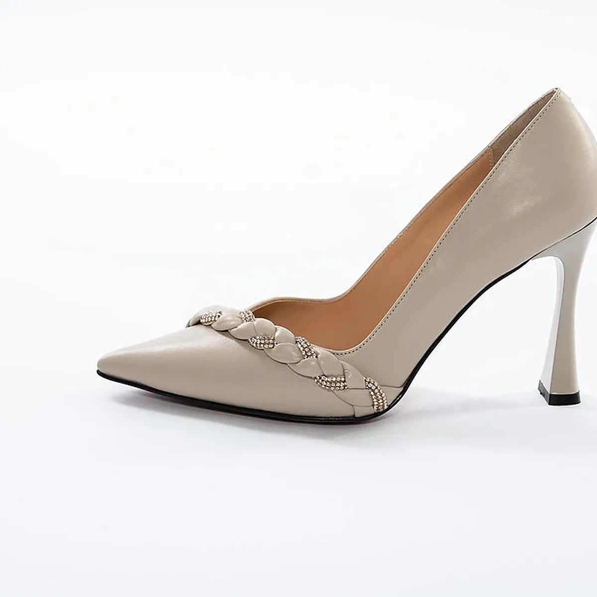 Pantofi Stiletto Elegance Bej cu Detaliu Împletit