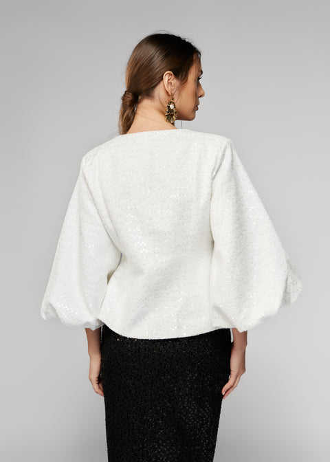 Costum cu fusta din paiete