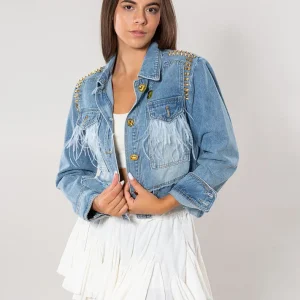 Jachetă din blug cu pene și accesorii aurii