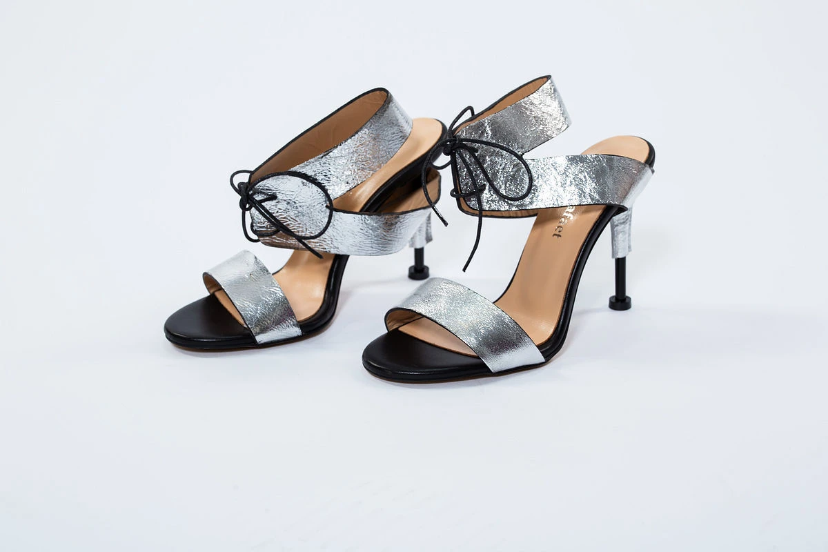 Sandale argintii din piele cu șiret și toc stiletto de 10 cm – AnnaLaFaet-2
