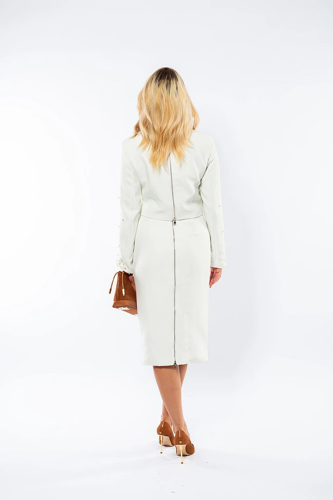 Compleu elegant cu fustă și top perlat-3