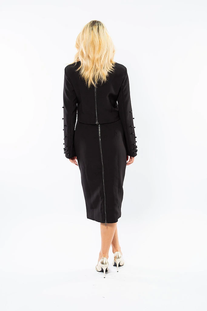 Compleu elegant cu fustă și top perlat-6